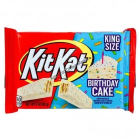Kitkat birthday cake