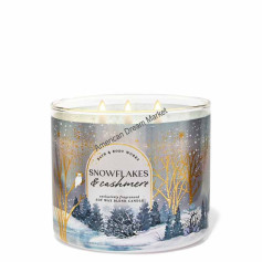 BBW bougie snowflakes and cashmere