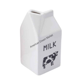 Milk jug pot a lait