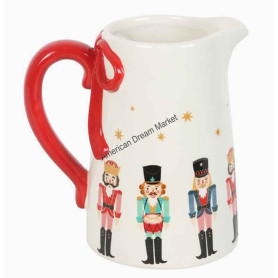 Pichet nutcracker
