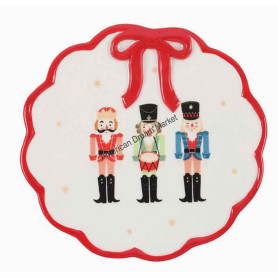 Petit nut cracker bow