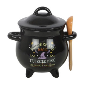Tasse mischief and magic